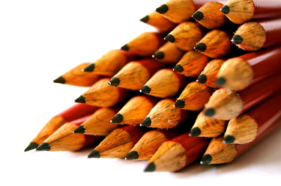 ¿Quién inventó el lápiz? Grandes Inventos | Curiosidades 3
