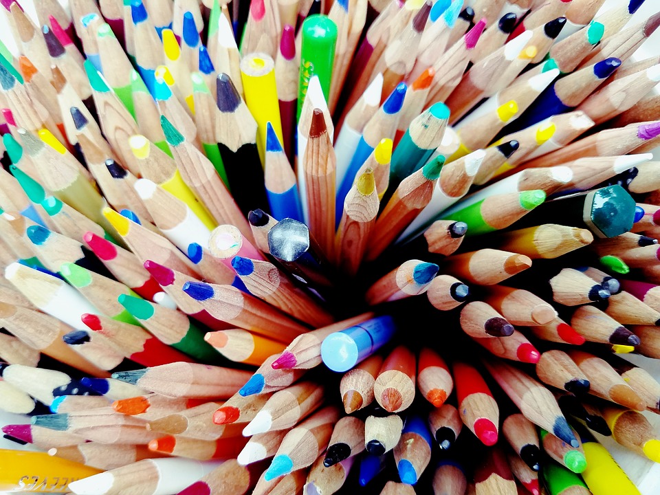 ¿Quién inventó el lápiz? Grandes Inventos | Curiosidades 6