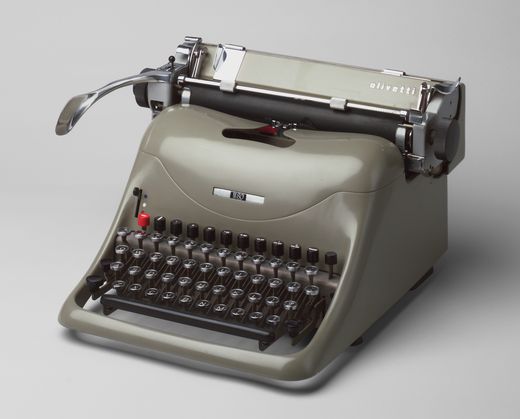 ¿Quién inventó la Máquina de Escribir y en qué año? 4